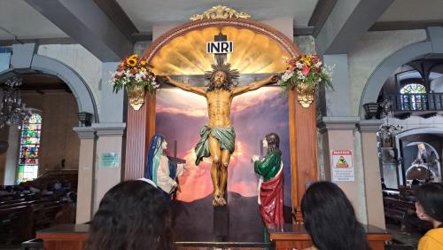 Sto Nino de Cebu inside the Church